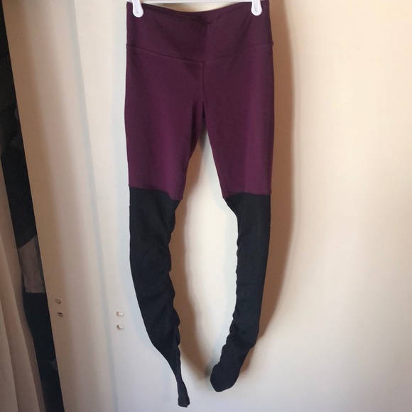 Goddess Leggings - Picture 2 of 5